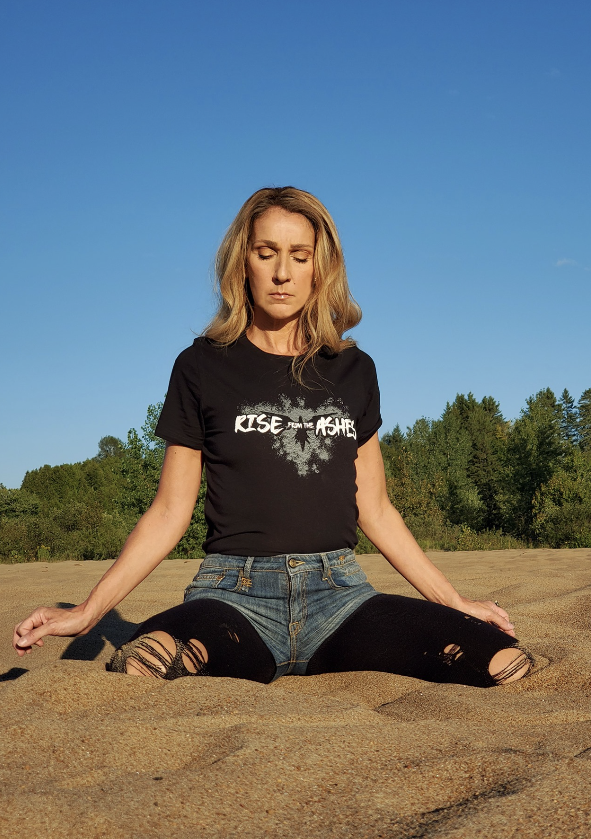 Céline Dion fête ses 57 ans : vous ne devinerez jamais ce qu’elle a fait ! 2 Céline Dion fête ses 57 ans : vous ne devinerez jamais ce qu’elle a fait ! Capture decran le 2025 04 23 a 15.50.45 Céline Dion fête ses 57 ans : vous ne devinerez jamais ce qu’elle a fait !