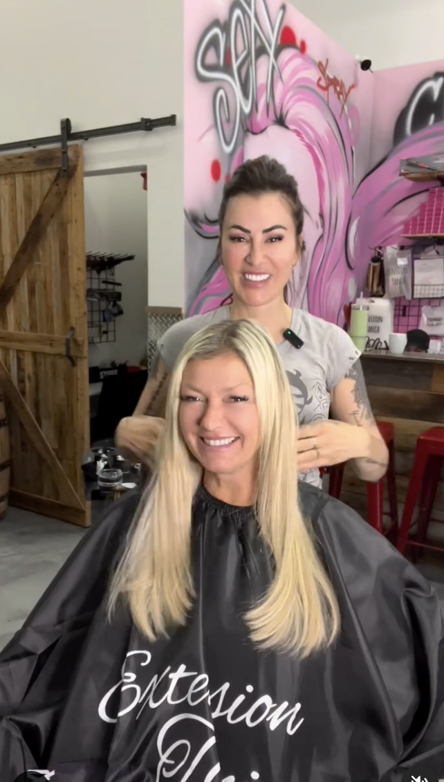 Marie-Chantal Toupin dévoile sa nouvelle tête… et elle est magnifique ! 2 Marie-Chantal Toupin dévoile sa nouvelle tête… et elle est magnifique ! Capture decran le 2025 04 24 a 09.38.02 Marie-Chantal Toupin dévoile sa nouvelle tête… et elle est magnifique !