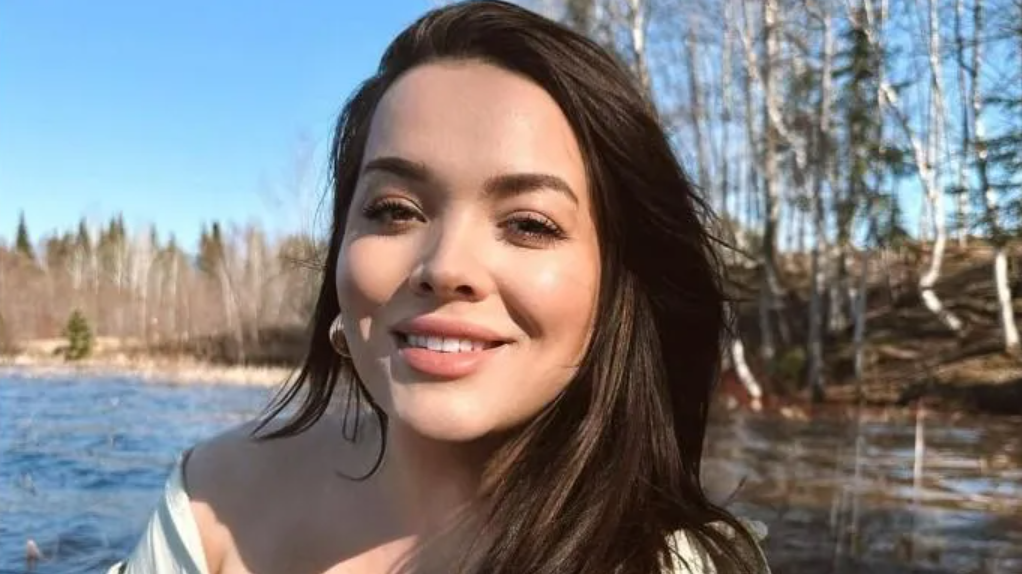 Capture decran 2025 06 14 011349 Khate Lessard bouleversée après avoir lu des commentaires cruels à son sujet sur Reddit