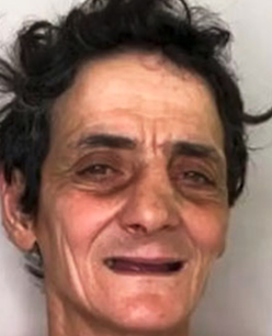 Capture decran le 2025 09 15 a 22.46.10 La magie d’un relooking : la transformation incroyable d’une SDF espagnole en véritable icône branchée