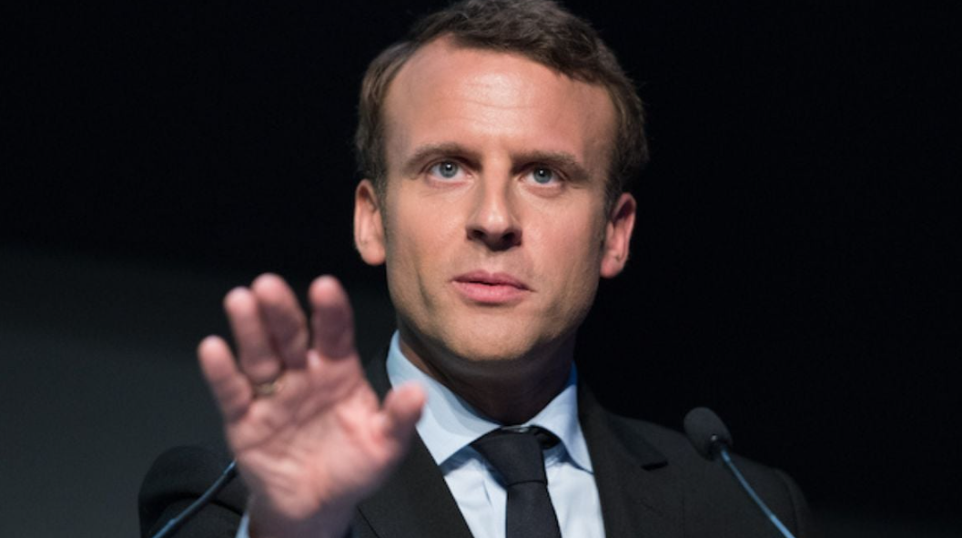 Capture decran 2025 10 16 050746 Emmanuel Macron traité de « psychopathe narcissique » ? Le diagnostic choc qui refait surface