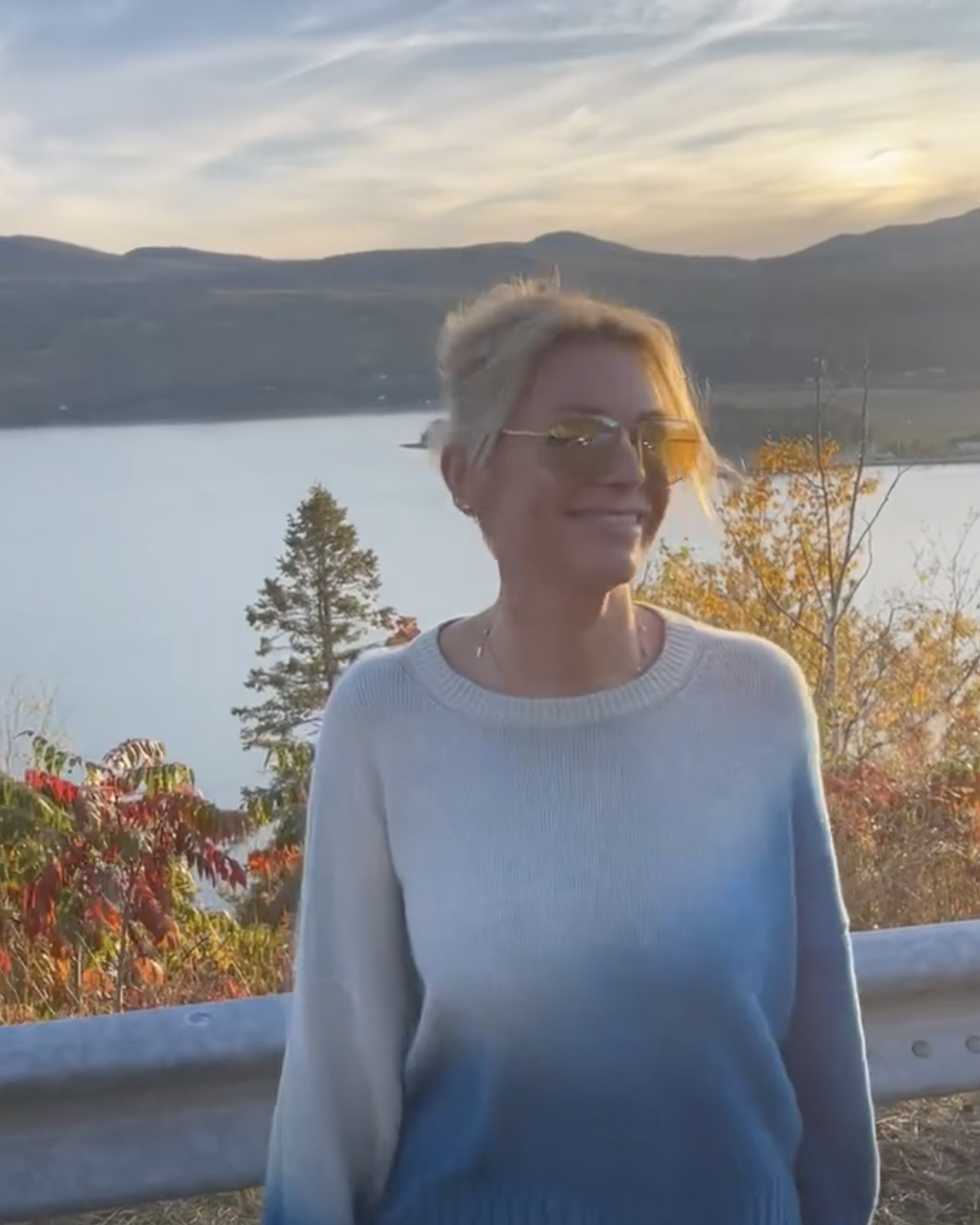Capture decran le 2025 10 09 a 12.41.50 Caroline Néron rayonne en bikini sous le soleil de Charlevoix