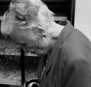 maladie Alzheimer personnes agees Quels sont les symptômes de la maladie d'Alzheimer?