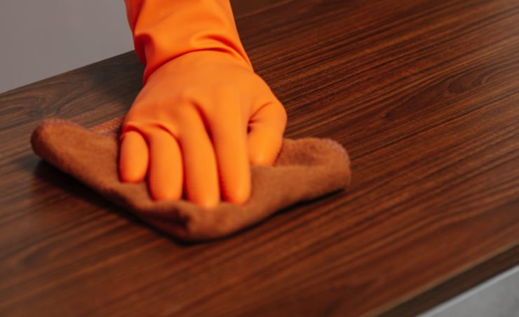 nettoyer bois Comment nettoyer un meuble en bois très encrassé ?