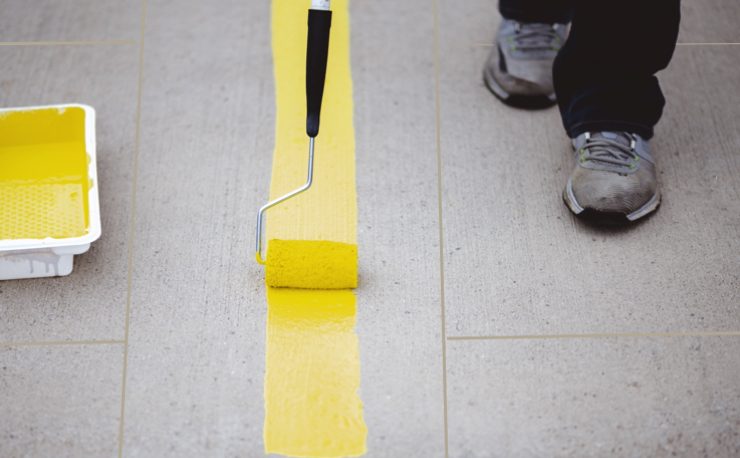 peindre carrelage sol astuce Est-il possible de peindre un carrelage au sol ?