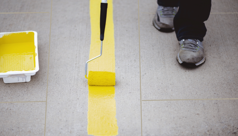 Est-il possible de peindre un carrelage au sol ? 1 Est-il possible de peindre un carrelage au sol ? peindre carrelage sol astuce Est-il possible de peindre un carrelage au sol ?