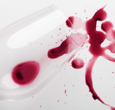 Comment enlever rapidement une tache de vin rouge sur un vêtement ? 2 Comment enlever rapidement une tache de vin rouge sur un vêtement ? tache vin rouge vetement Comment enlever rapidement une tache de vin rouge sur un vêtement ?