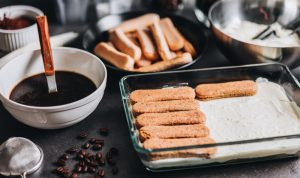 Découvrez les 6 meilleurs desserts du monde: une odyssée sucrée 2 Découvrez les 6 meilleurs desserts du monde: une odyssée sucrée tiramisu dessert Découvrez les 6 meilleurs desserts du monde: une odyssée sucrée