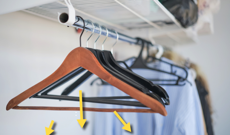 Comment éviter que les vêtements ne tombent des cintres ? 1 Comment éviter que les vêtements ne tombent des cintres ? astuce pour susprendre vetement cintre Comment éviter que les vêtements ne tombent des cintres ?