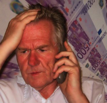 Pourquoi on dit que l'argent ne fait pas le bonheur ? 3 Pourquoi on dit que l'argent ne fait pas le bonheur ? avoir argent pour bonheur Pourquoi on dit que l'argent ne fait pas le bonheur ?