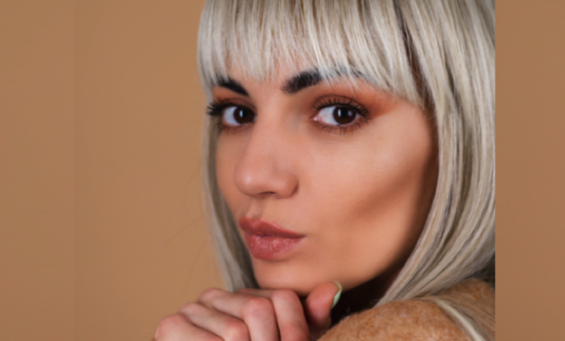 Quelle longueur de cheveux rajeunit ? ✂️👵 💇♀️ 1 Quelle longueur de cheveux rajeunit ? ✂️👵 💇♀️ coupe femme rajeunit Quelle longueur de cheveux rajeunit ? ✂️👵 💇♀️