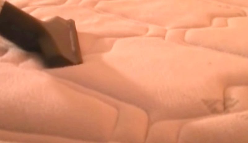 Comment faire pour désinfecter un matelas ? 1 Comment faire pour désinfecter un matelas ? desinfecter matelas astuce Comment faire pour désinfecter un matelas ?