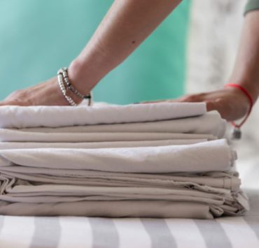 Où ranger les draps dans une maison ? 4 Où ranger les draps dans une maison ? drap de lit rangement Où ranger les draps dans une maison ?