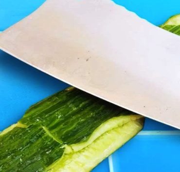 ecrase concombre Pourquoi faut-il écraser le concombre avant de le manger ?