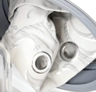 Comment laver des rideaux (à la main ou à la machine) ? 2 Comment laver des rideaux (à la main ou à la machine) ? laver rideau Comment laver des rideaux (à la main ou à la machine) ?