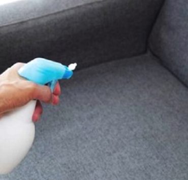 Comment nettoyer en profondeur un canapé en tissu ? 4 Comment nettoyer en profondeur un canapé en tissu ? nettoyer canape Comment nettoyer en profondeur un canapé en tissu ?