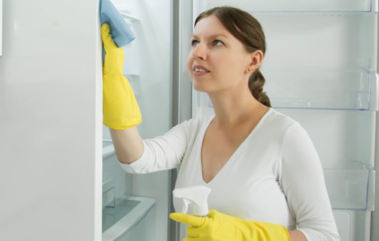 nettoyer frigo Comment faire pour avoir une bonne odeur dans le frigo ?