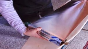 Pourquoi mettre de l'aluminium derrière le radiateur ? 2 Pourquoi mettre de l'aluminium derrière le radiateur ? papier alu Pourquoi mettre de l'aluminium derrière le radiateur ?