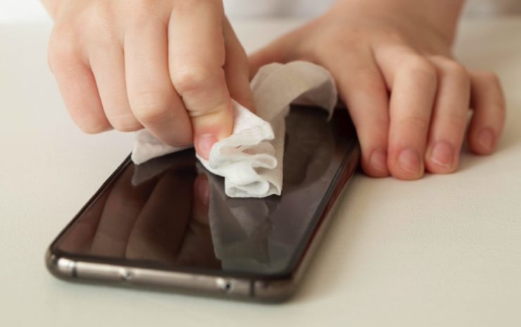 telephone mouille riz idee pourquoi Pourquoi ne pas mettre son téléphone mouillé dans le riz (et que faire à la place) ?