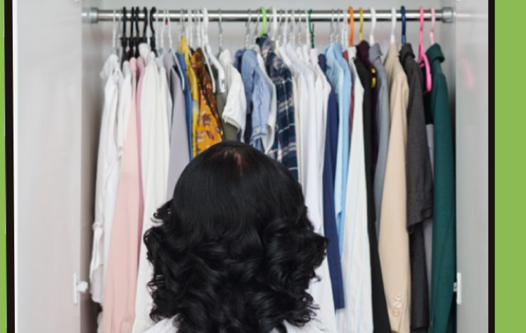 vetement sent mauvais armoire Pourquoi les vêtements sentent mauvais dans mon armoire ?