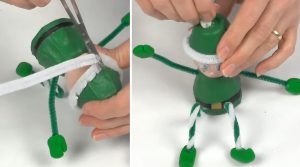 Voici comment fabriquer un lutin de Noël avec des cartons d'oeufs 12 Voici comment fabriquer un lutin de Noël avec des cartons d'oeufs 21 Voici comment fabriquer un lutin de Noël avec des cartons d'oeufs