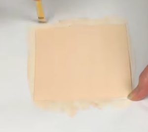 Voici comment fabriquer un lutin de Noël avec des cartons d'oeufs 13 Voici comment fabriquer un lutin de Noël avec des cartons d'oeufs 7 Voici comment fabriquer un lutin de Noël avec des cartons d'oeufs