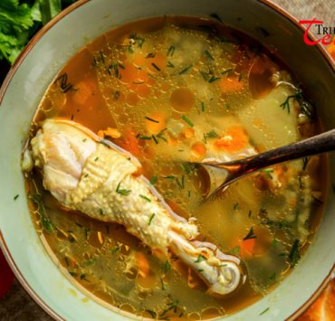 Comment faire un bouillon de poulet tribune tendance Comment faire un bon bouillon de poulet (volaille) maison ?