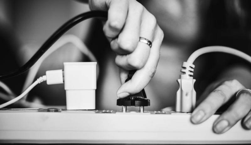 Quel appareil consomme le plus d'électricité en veille ? 1 Quel appareil consomme le plus d'électricité en veille ? appareil electrique en veille Quel appareil consomme le plus d'électricité en veille ?