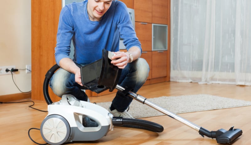 Comment nettoyer un aspirateur qui aspire plus ? 1 Comment nettoyer un aspirateur qui aspire plus ? asprirateur qui aspire plus astuce Comment nettoyer un aspirateur qui aspire plus ?