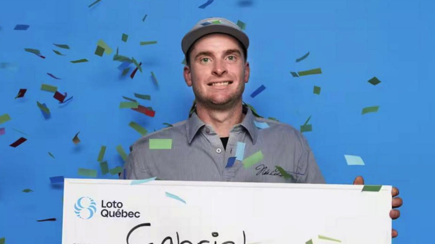 Un jeune Québécois gagne 1 million $ à la loterie un mois avant Noël 1 Un jeune Québécois gagne 1 million $ à la loterie un mois avant Noël gagne loto t Un jeune Québécois gagne 1 million $ à la loterie un mois avant Noël