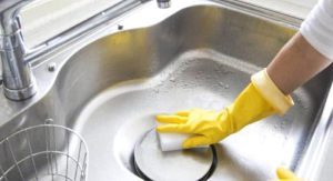 inox Quel est le meilleur produit pour nettoyer l'inox ?