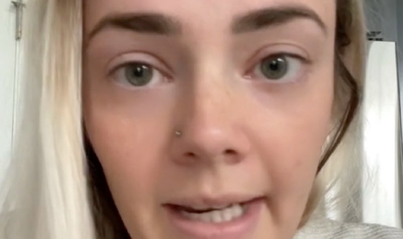 Une jeune maman affirme que les boomers ne devraient pas parler aux enfants car ils sont trop toxiques 1 Une jeune maman affirme que les boomers ne devraient pas parler aux enfants car ils sont trop toxiques jeune maman boomer parle Une jeune maman affirme que les boomers ne devraient pas parler aux enfants car ils sont trop toxiques