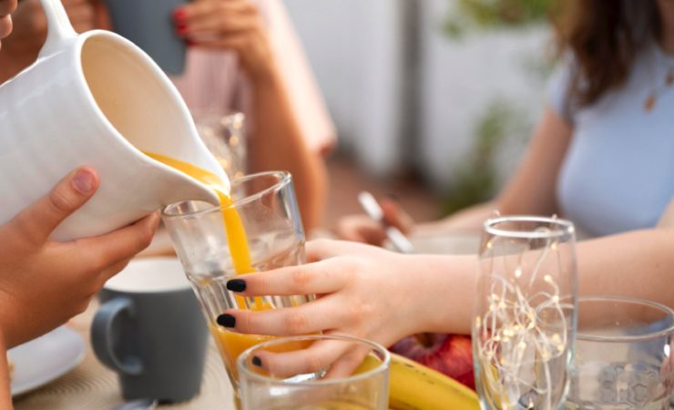 boire en mangeant Pourquoi il ne faut pas boire en mangeant ?