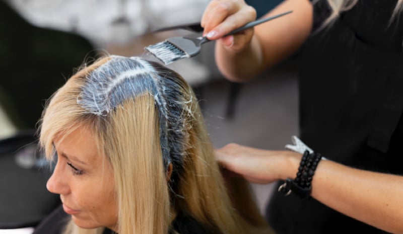 Les colorations pour les cheveux sont-elles cancérogènes ? 1 Les colorations pour les cheveux sont-elles cancérogènes ? coloration pour Les colorations pour les cheveux sont-elles cancérogènes ?