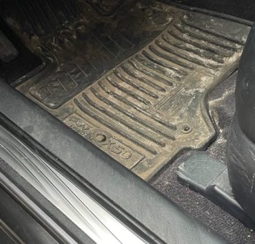 Comment laver un tapis en caoutchouc ? 2 Comment laver un tapis en caoutchouc ? comment nettoyer tapis en caoutchouc Comment laver un tapis en caoutchouc ?