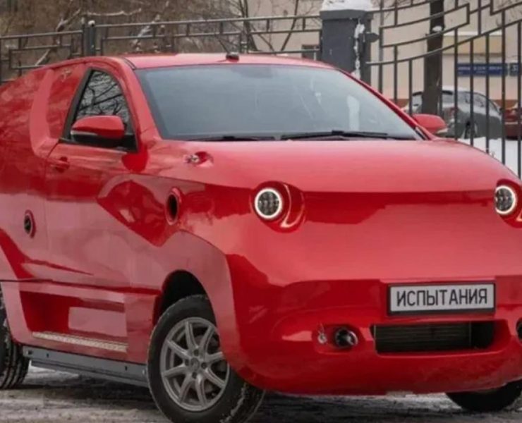 image La Russie dévoile sa première voiture électrique, et elle devient instantanément la risée mondiale