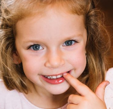 pourquoi conservation des dents de lait Pourquoi il ne faut pas jeter les dents de lait ?👶🏼🦷