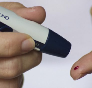 trop de sucre Les 9 signes qui prouvent que notre taux de sucre dans le sang est trop élevé et pourrait mener au diabète