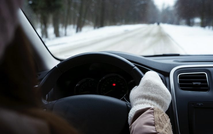 voiture hiver astuce 16 choses à faire pour préparer sa voiture pour l'hiver