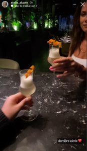 stella dupre mere anne marie angelil Stella, la fille de Marc Dupré, expose une photo inédite avec sa maman Anne-Marie Angélil, en voyage.