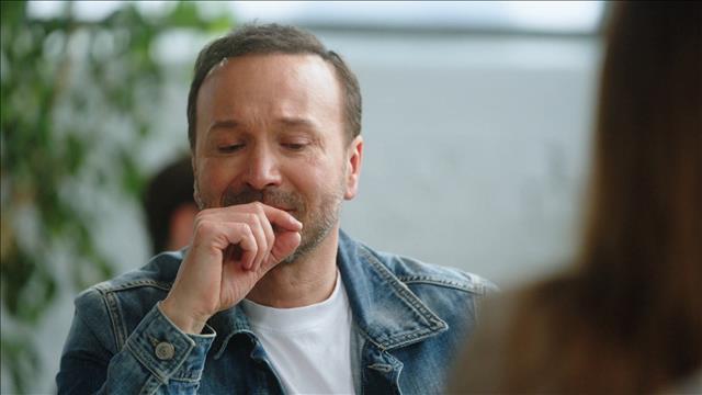 Le Québec se fait ridiculiser pour ancienne vidéo de Joël Legendre. 1 Le Québec se fait ridiculiser pour ancienne vidéo de Joël Legendre. 2021 07 18 20 00 00 LAUTREMIDITABLECOTETELE 2006 02 01 Le Québec se fait ridiculiser pour ancienne vidéo de Joël Legendre.