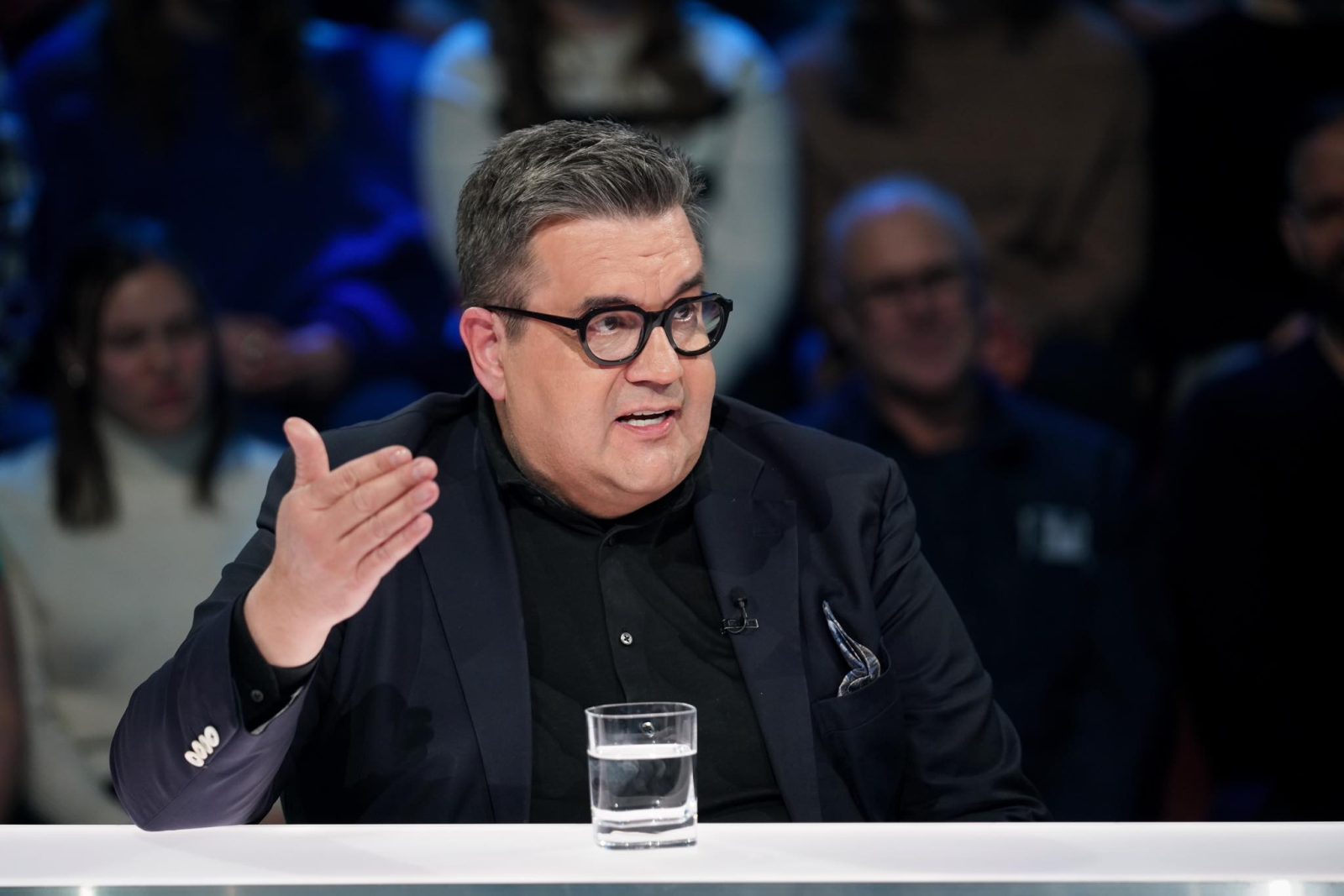 Denis Coderre dévoile l'identité de sa nouvelle amoureuse 1 Denis Coderre dévoile l'identité de sa nouvelle amoureuse 421916607 10159742167364249 2202710991221361556 n Denis Coderre dévoile l'identité de sa nouvelle amoureuse