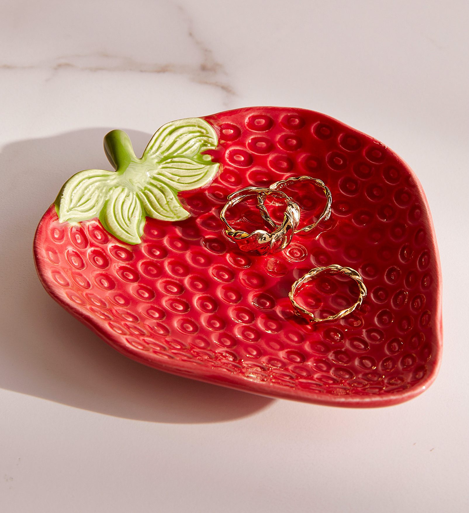 A1 1 e1712770718773 Un accessoire déco de grand-mère revient à la mode