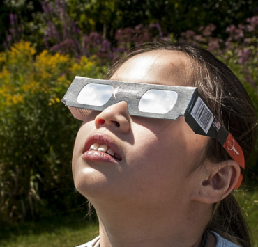 Éclipse: astuce rapide pour tester la sécurité de vos lunettes 3 Éclipse: astuce rapide pour tester la sécurité de vos lunettes Capture decran 2024 04 01 052510 Éclipse: astuce rapide pour tester la sécurité de vos lunettes