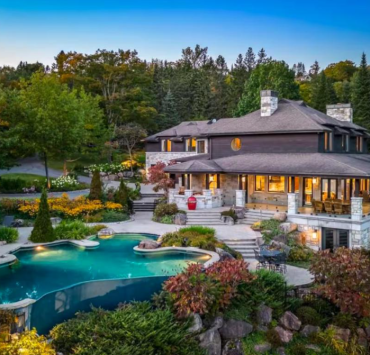 Patrick Roy : Sa villa vendue à -40% de l'espéré 2 Patrick Roy : Sa villa vendue à -40% de l'espéré Capture decran 2024 04 04 040502 Patrick Roy : Sa villa vendue à -40% de l'espéré