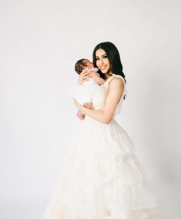 Capture decran 2024 04 13 141521 1 Garde-robe de luxe pour son bébé de 3 mois – Ignorant les critiques, elle investi même dans un item controversé