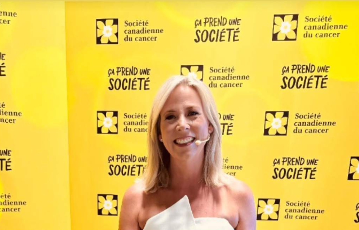 Capture decran 2024 04 20 122834 Ève-Marie Lortie revient au Québec et fait sensation avec sa robe blanche au gala