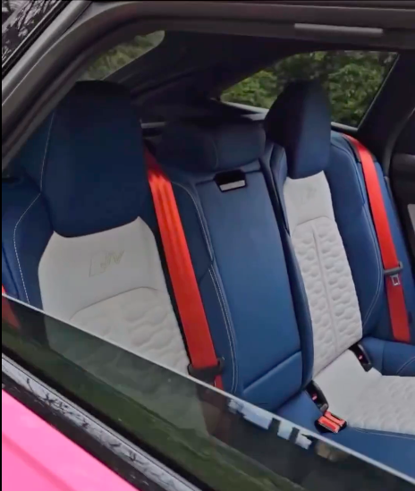 Capture decran le 2024 04 10 a 09.38.04 Jacques Villeneuve nous dévoile sa nouvelle voiture et elle ne fait pas l'unanimité