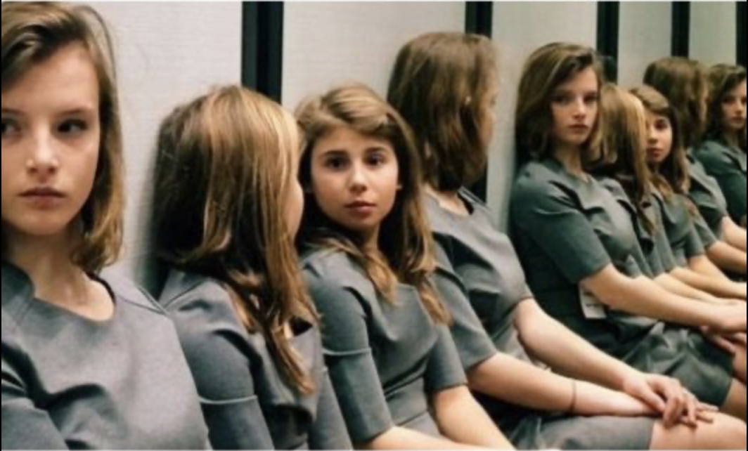 Illusion d'optique: Combien de filles y a-t-il sur cette image ? 1 Illusion d'optique: Combien de filles y a-t-il sur cette image ? Capture decran le 2024 04 16 a 10.58.25 Illusion d'optique: Combien de filles y a-t-il sur cette image ?