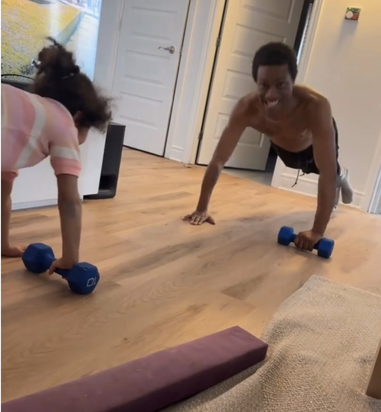 Capture decran le 2024 04 22 a 09.50.15 Mélissa Bédard dévoile des moments intimes avec son jumeau